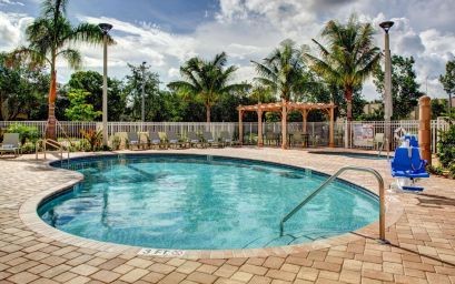 Hampton Inn Pool