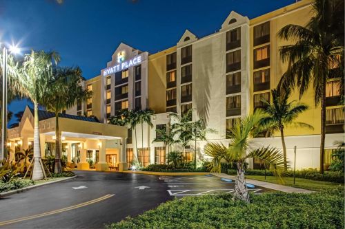 Hyatt Place | Hyatt Place 500 333 Hyatt Place
