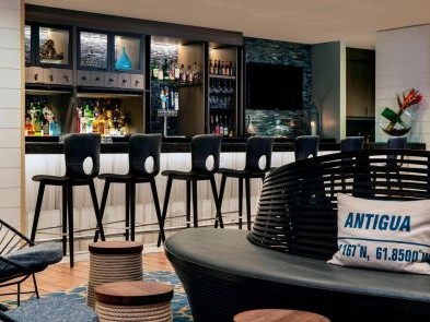 Renaissance Fort Lauderdale Cruise Port Hotel | Renaissance Fort Lauderdale Cruise Port Hotel Lounge 393 295 Renaissance Fort Lauderdale Cruise Port Hotel Lounge
