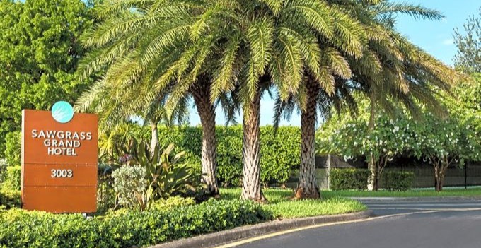 Sawgrass Grand Hotel